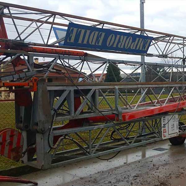 Gru automontante FB 720